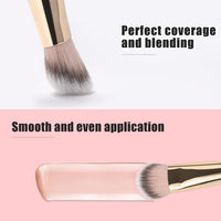 Under-Eye Concealer Brush